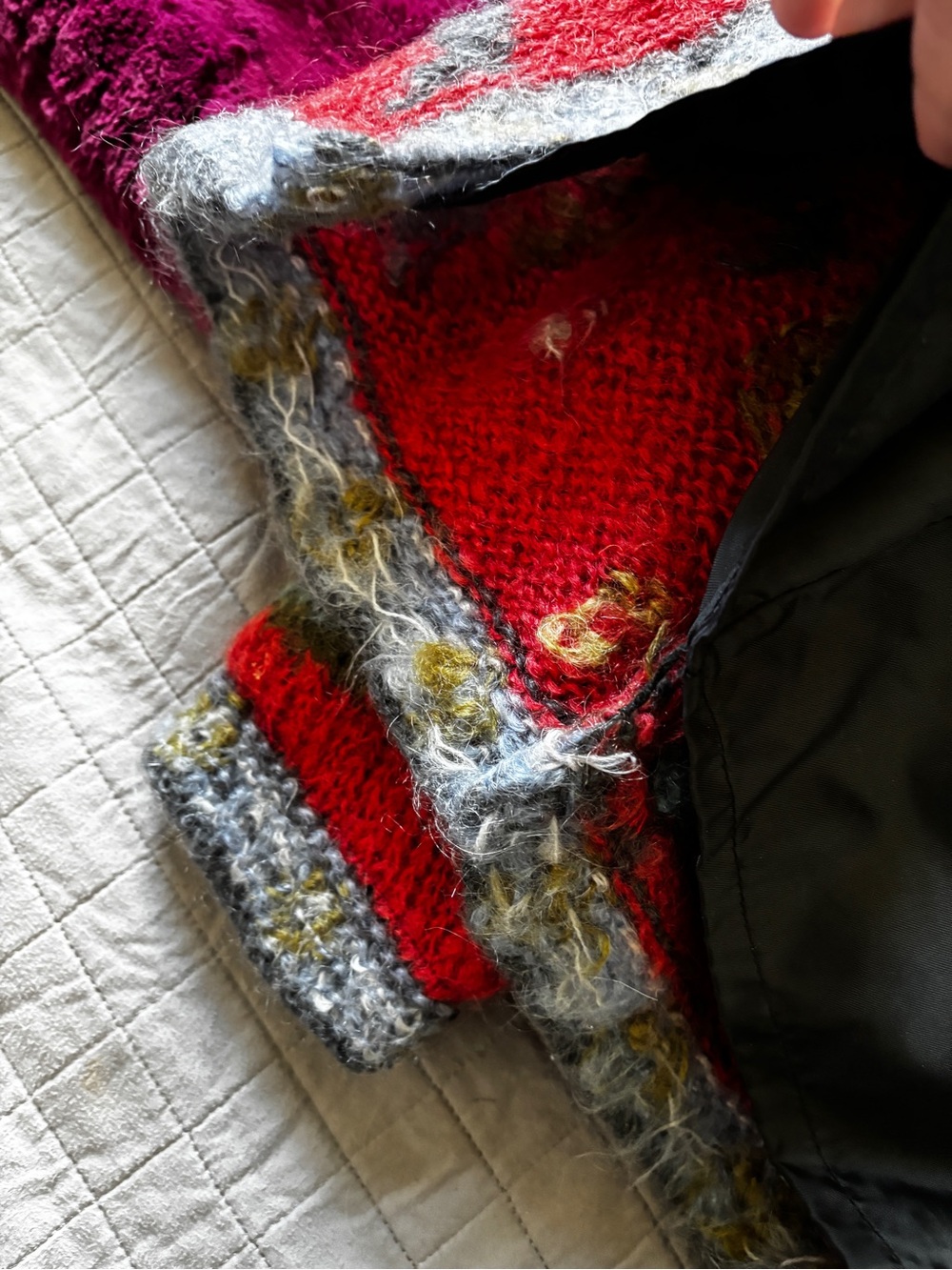 Icelandic Design Red Floral Cardigan Sweater with black lining size medium - Picture 7 of 9